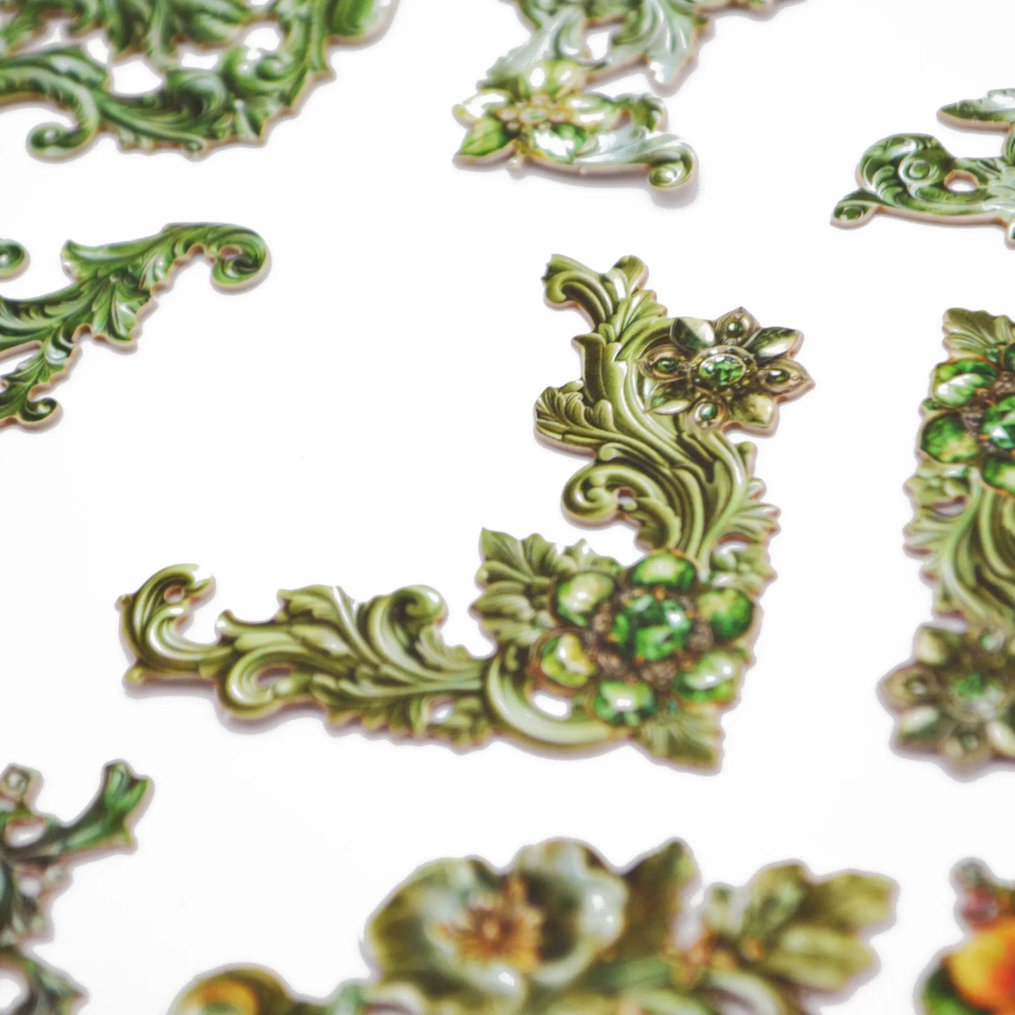 Baroque Borders : Green