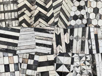 Collage of paper sheets showing the content of the wooden textures prints pad. The images on the paper sheets are wooden textures in black and white colours